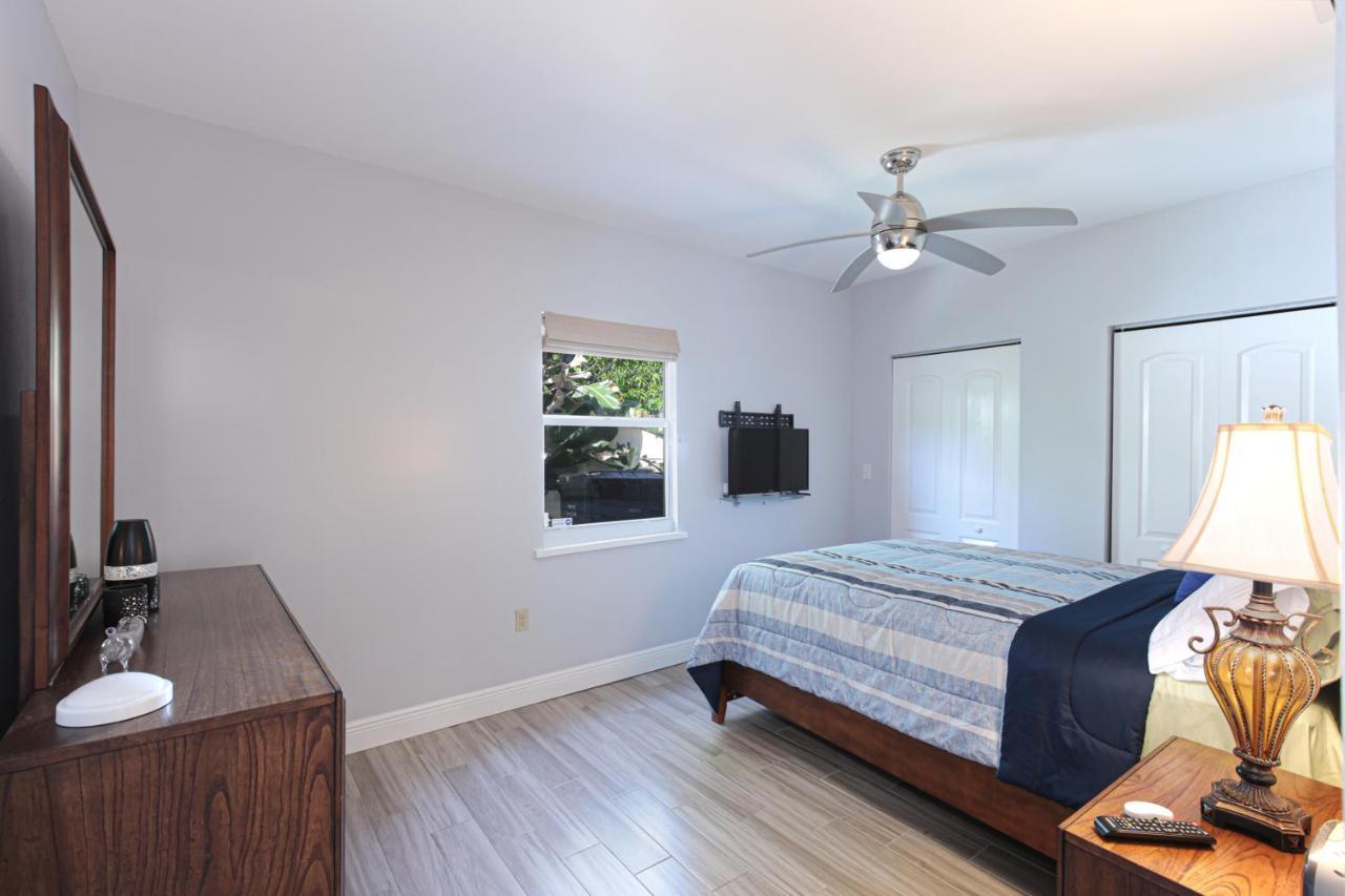Beautiful Home With Pool And Outdoor Space West Palm Beach Eksteriør bilde